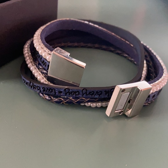 Inspirational Layered Wrap Bracelet - Picture 4 of 4